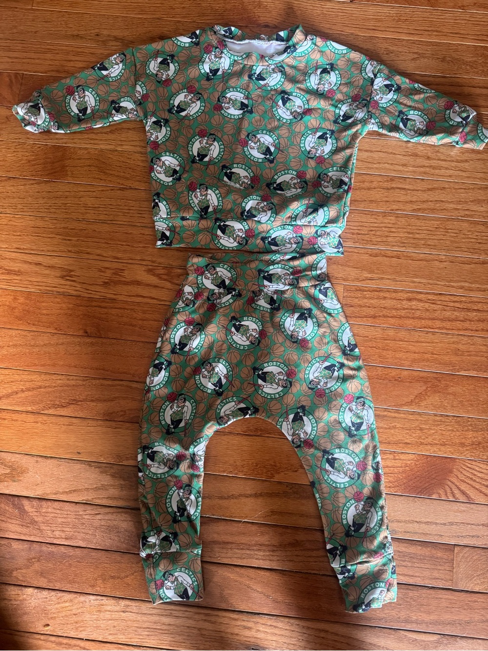 LuLaRoe Green Boston Celtics Kids Pajama Set